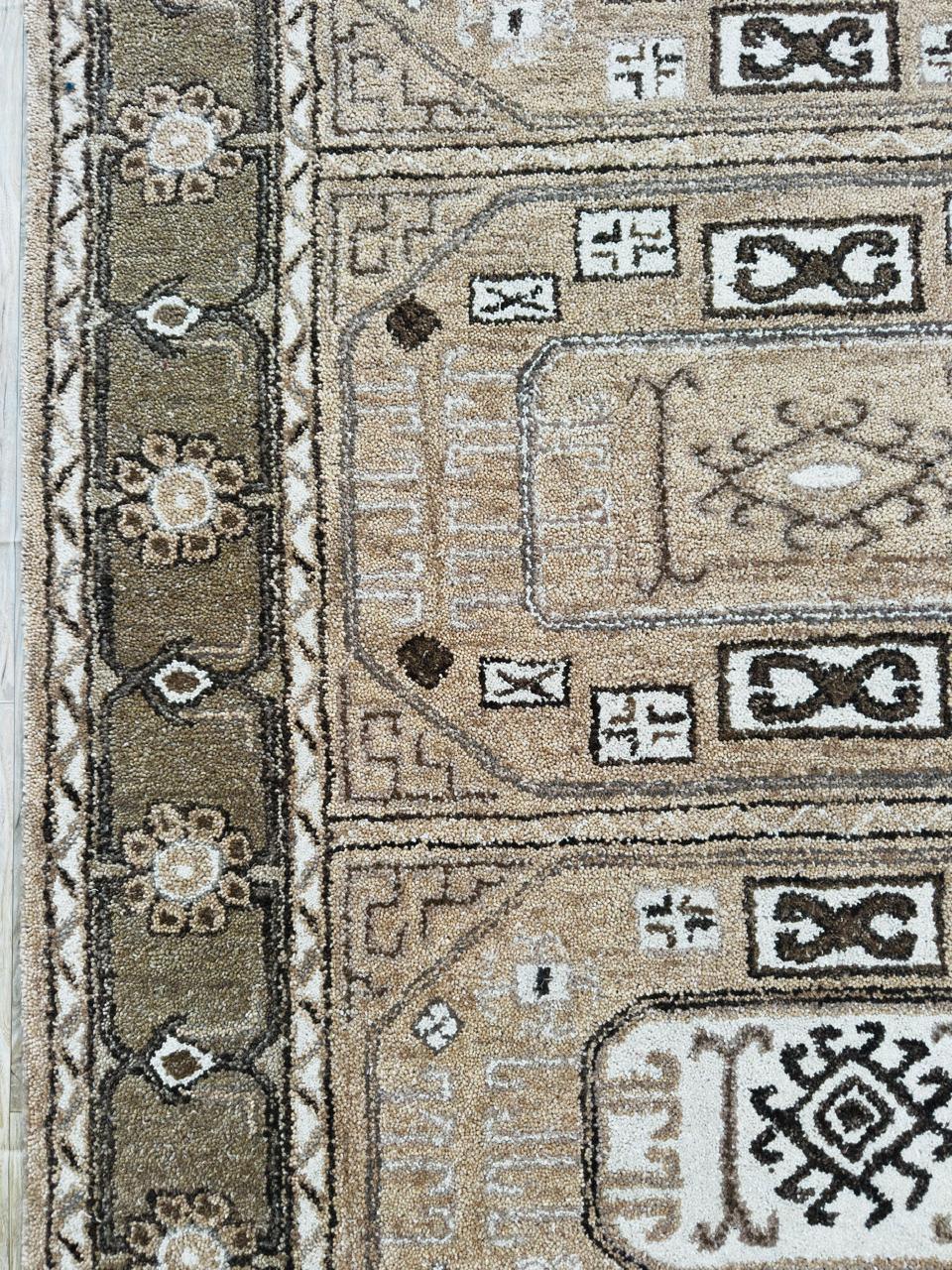 Hand-Tufted Ellington Fawn Geometric Pattern Wool Area Rug – Rectangular Elegant Interior Carpet