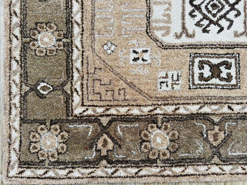 Hand-Tufted Ellington Fawn Geometric Pattern Wool Area Rug – Rectangular Elegant Interior Carpet