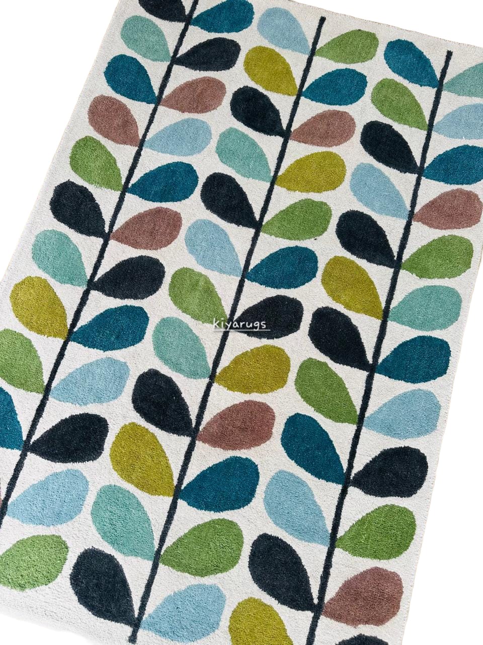 Contemporary Hand-Tufted Multicolored Leaf Rug | Designer Wool Blend Area Carpet for Modern Interiors