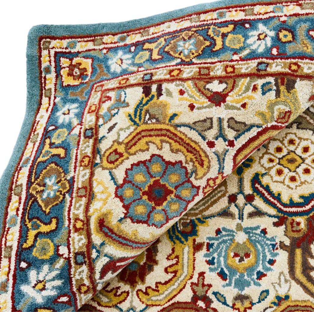 Hand Tufted Vintage Floral Wool Rug – Traditional Old-Style Area Rug for Living Room & Bedroom