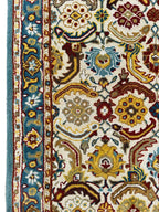 Hand Tufted Vintage Floral Wool Rug – Traditional Old-Style Area Rug for Living Room & Bedroom