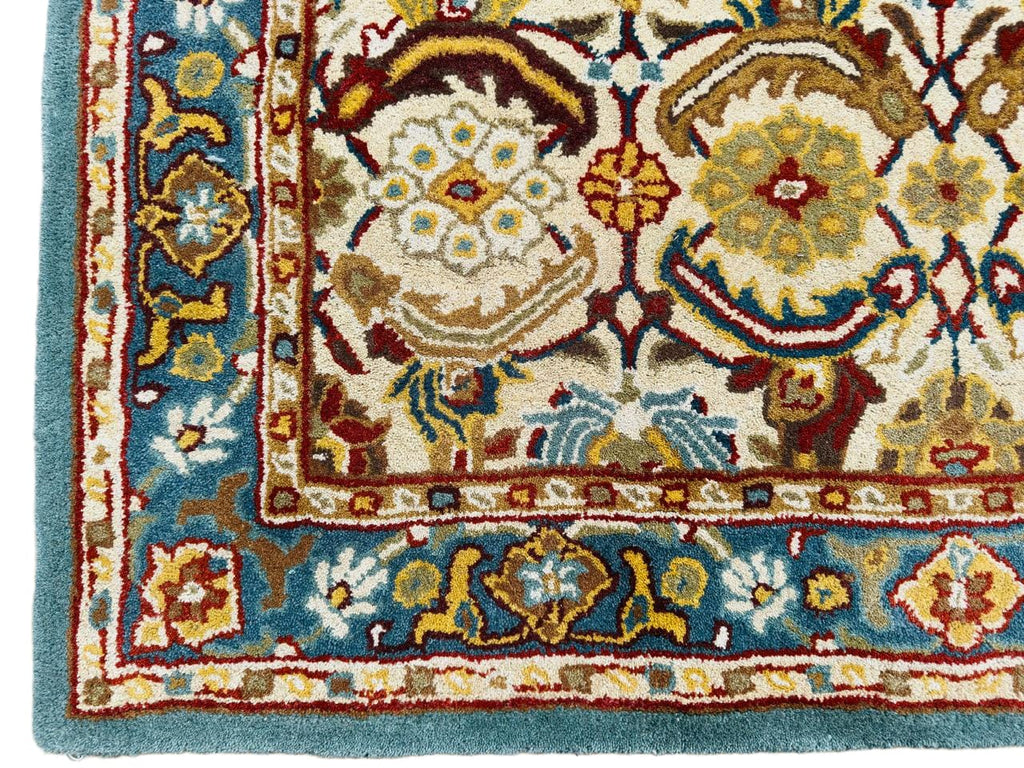 Hand Tufted Vintage Floral Wool Rug – Traditional Old-Style Area Rug for Living Room & Bedroom