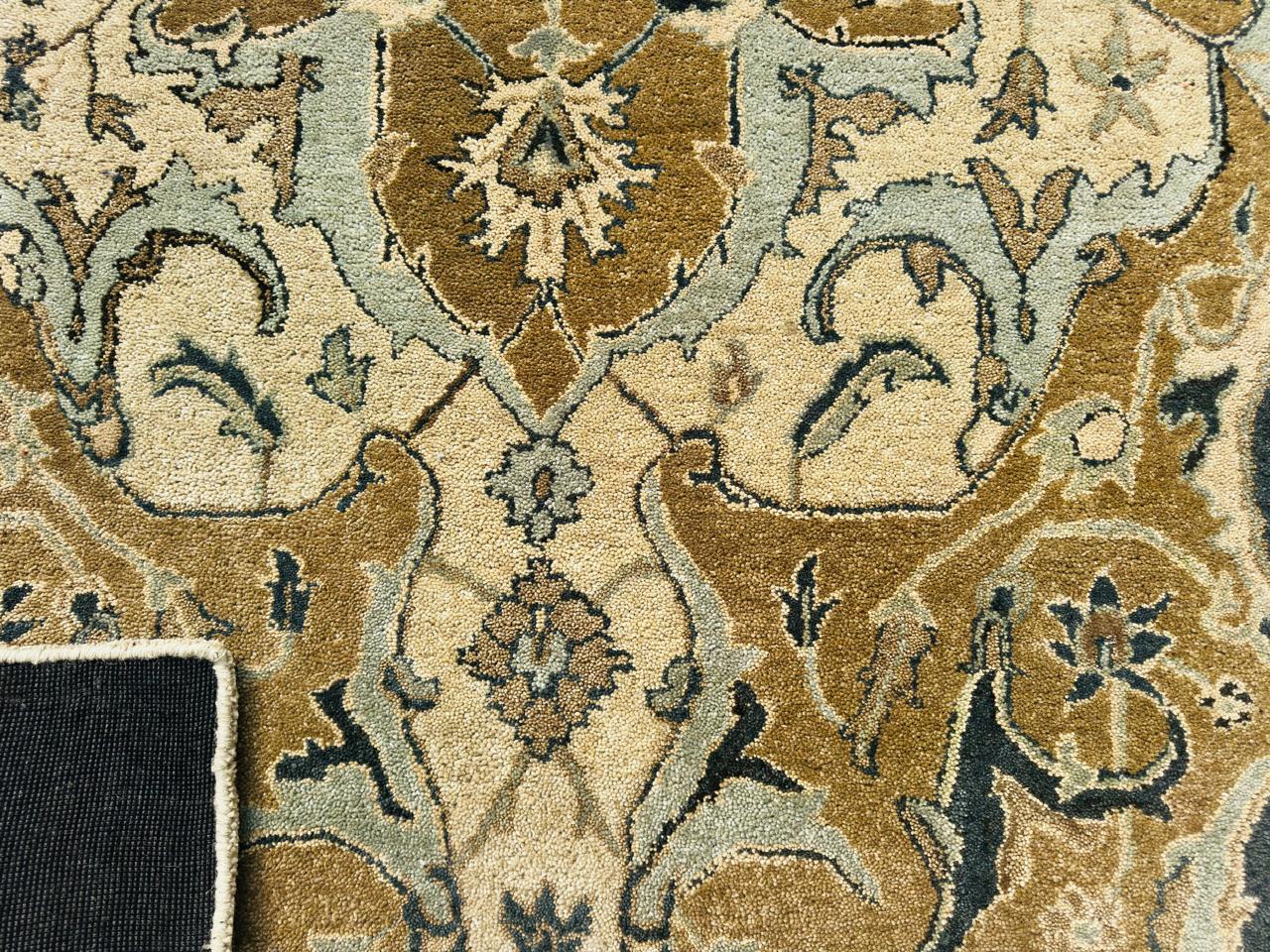 Traditional Hand-Tufted Wool Area Rug – Floral Beige Persian Antique Pattern Elegant Interior Carpet
