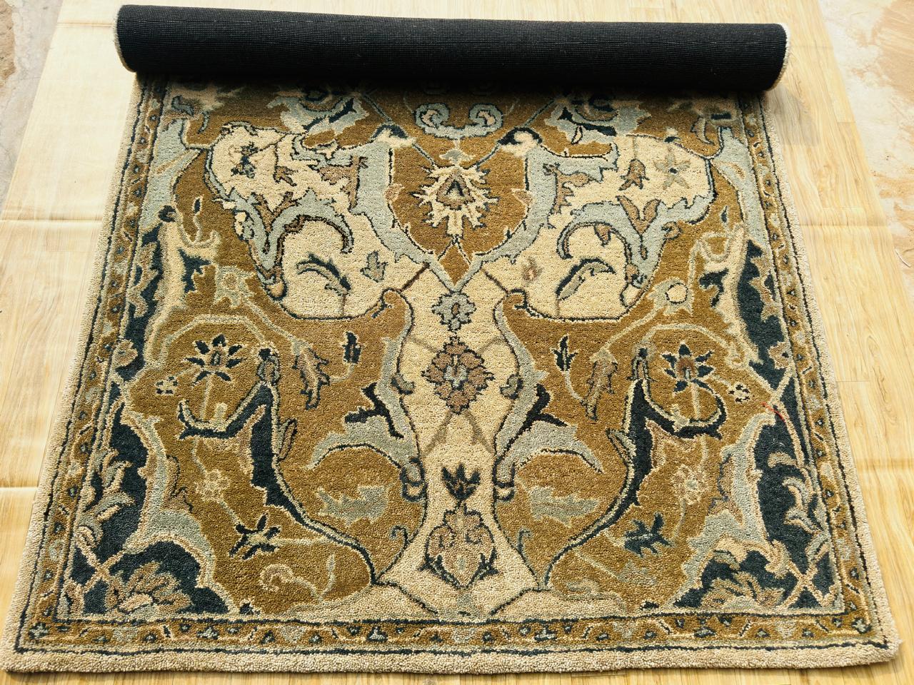 Traditional Hand-Tufted Wool Area Rug – Floral Beige Persian Antique Pattern Elegant Interior Carpet