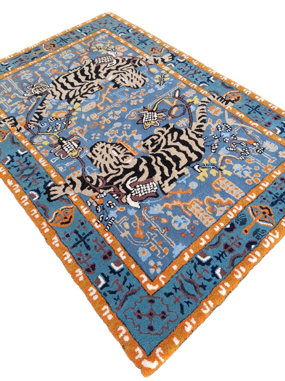 Tufted Agnes Wool Rug by Anthropologie – Elegant Green& Blue Designer Area Rug Carpet