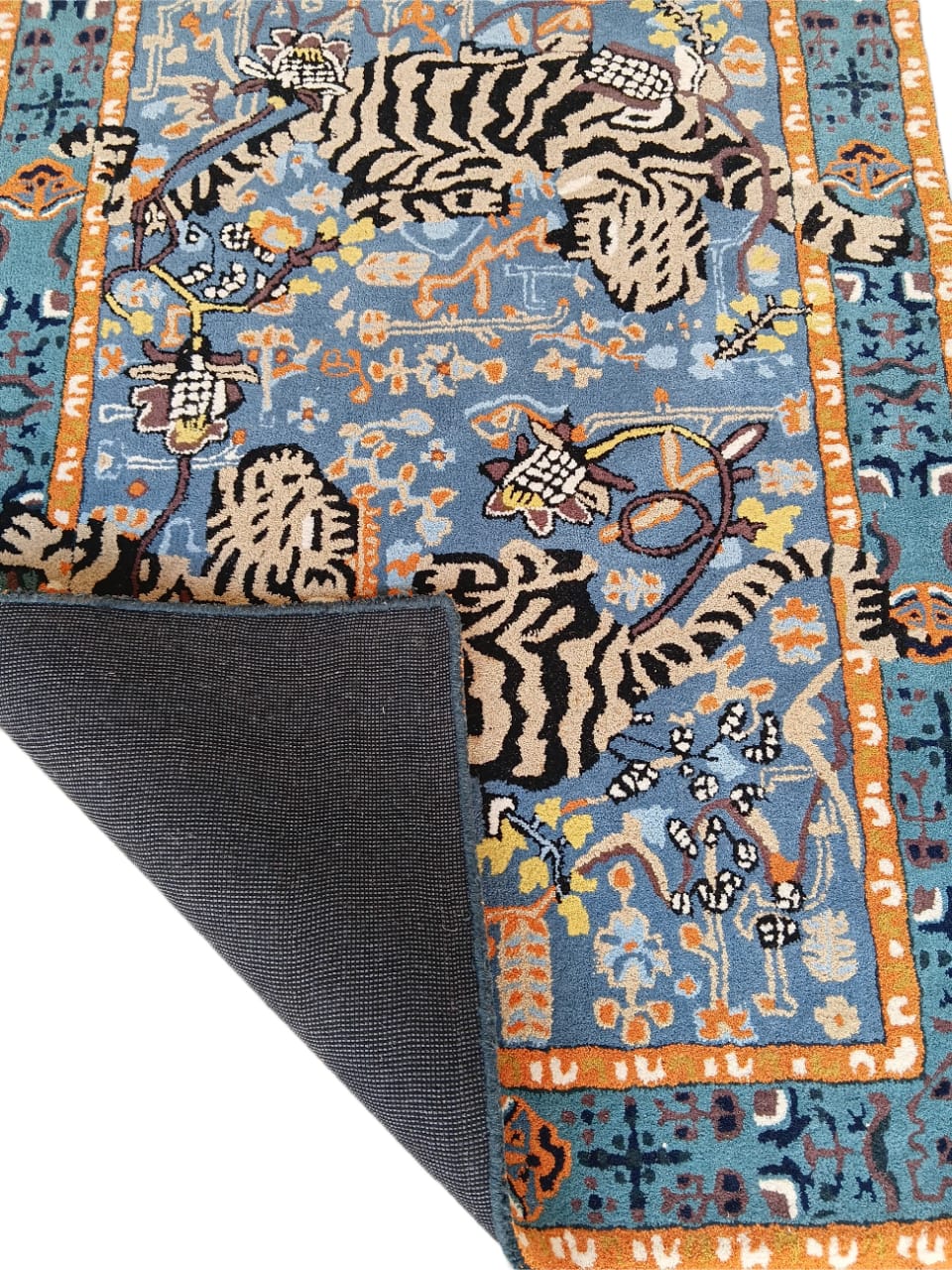 Tufted Agnes Wool Rug by Anthropologie – Elegant Green& Blue Designer Area Rug Carpet