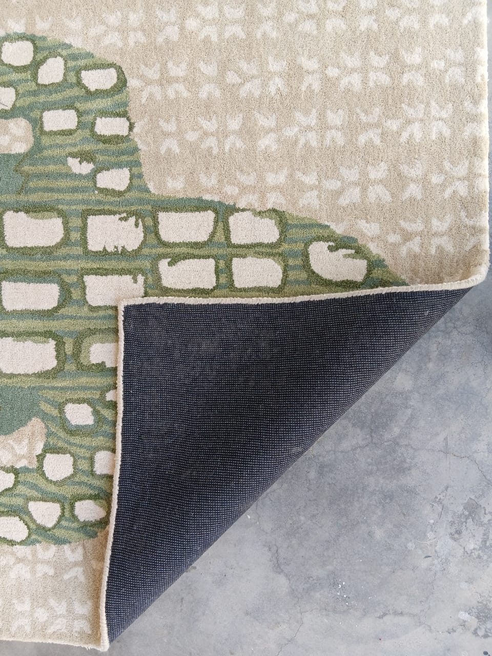 Hand-Tufted Alligator Wool Area Rug – Thick, Durable & Stylish Neutral Rug for Living Room, Bedroom & Office –  Carpet