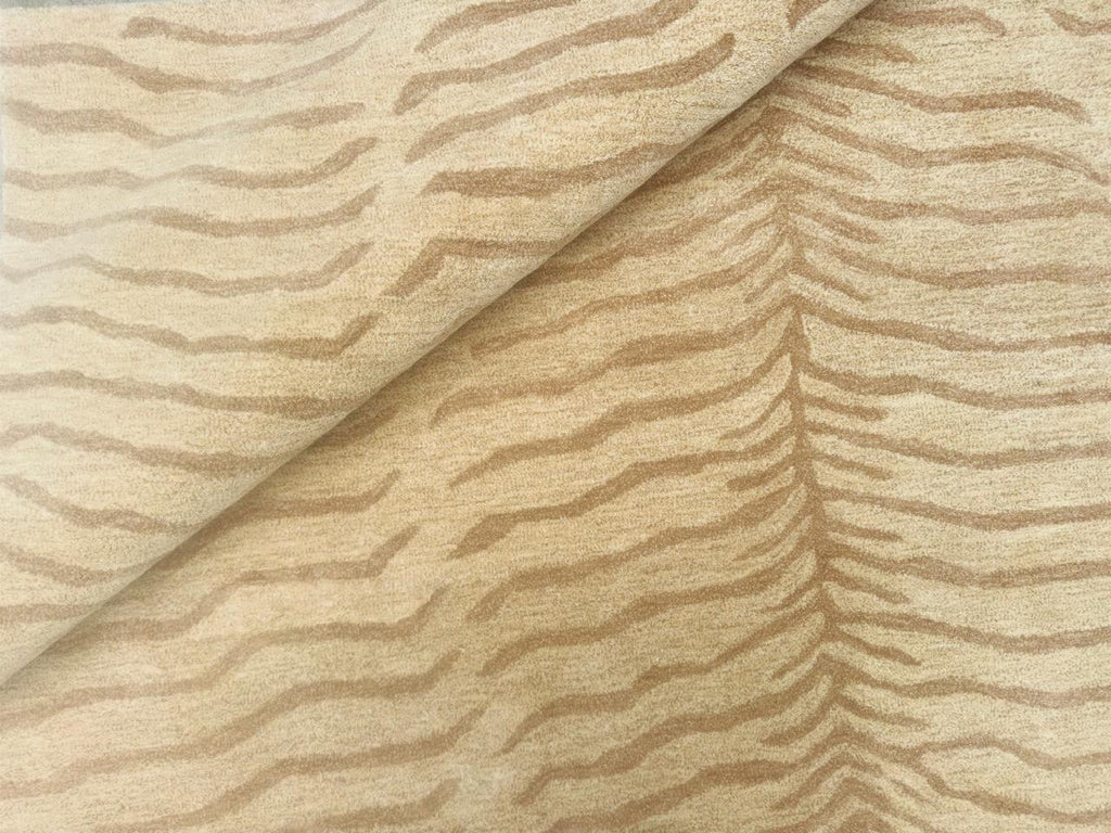 Hand Tufted Zebra Print Wool Rug – Modern Animal Pattern Area Rug For Stylish Interior Carpet