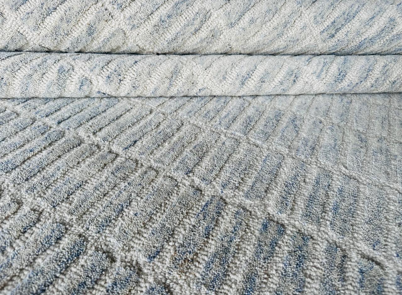 Hand-Tufted Sky Blue Wool Rug – Soft Plush Rectangular Carpet for Home Décor