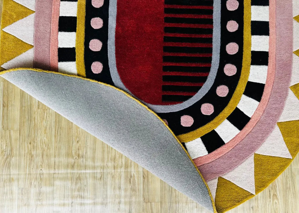 Elegant Oval Hand-Tufted Wool Area Rug with Modern Geometric Design
