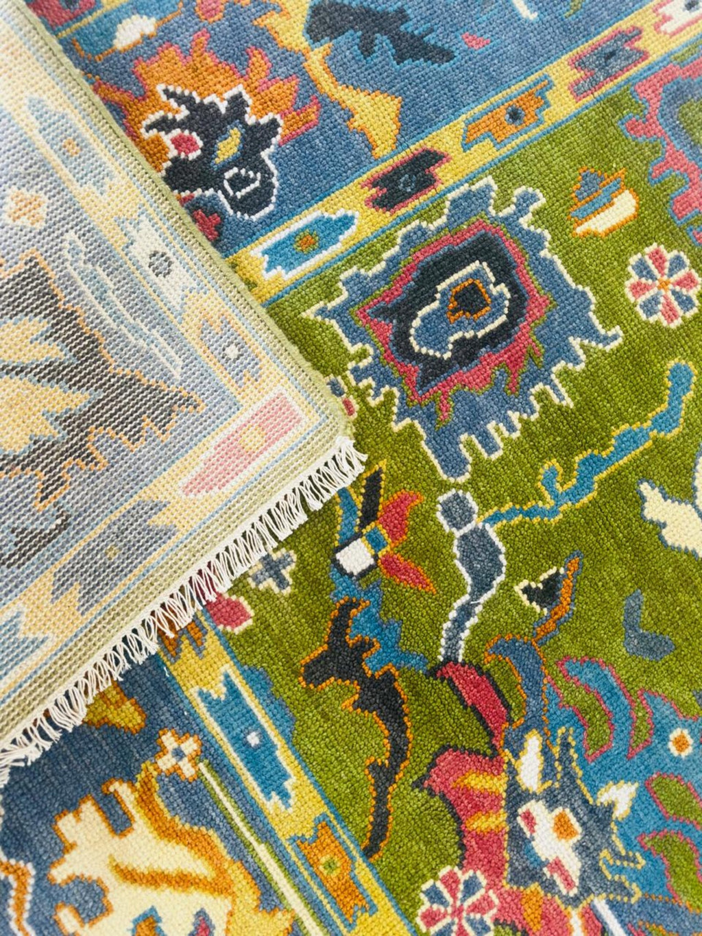 Hand-Knotted Vibrant Oushak Oriental Rug – Green & Grey Multicolor Area Rug for Elegant Home Interiors