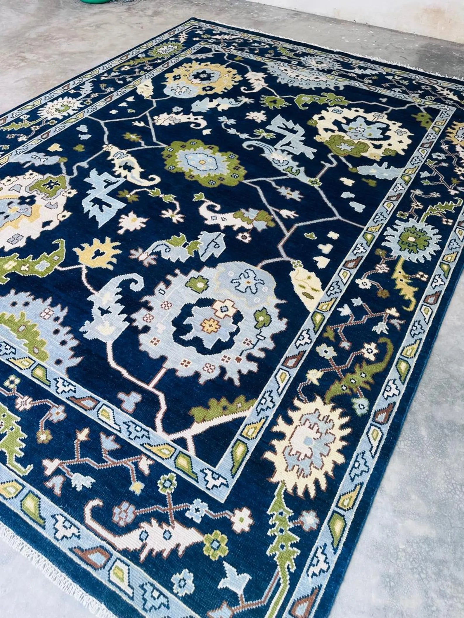 Hand-Knotted Blue Oushak Wool Rug – Persian-Style Oriental Tribal Carpet