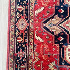 Hand-Knotted Heriz Serapi Rug – Red & Navy Persian Medallion Carpet