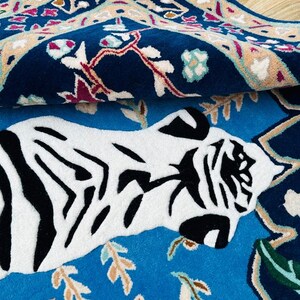 Bengal Majesty – Luxury Hand-Tufted Blue Tiger Area Rug