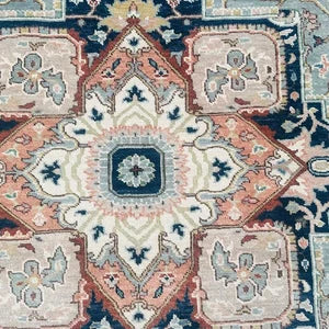 Luxury Hand-Knotted Heriz Serapi Rug – Elegant Blue & Ivory Persian Wool Carpet