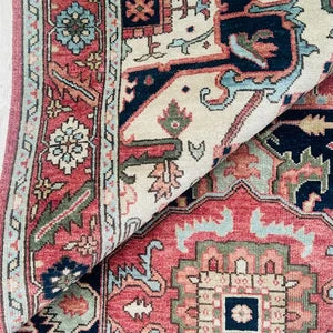 Antique Style Hand-Knotted Persian Serapi Rug – Geometric Medallion Area Carpet