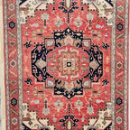 Antique Style Hand-Knotted Persian Serapi Rug – Geometric Medallion Area Carpet