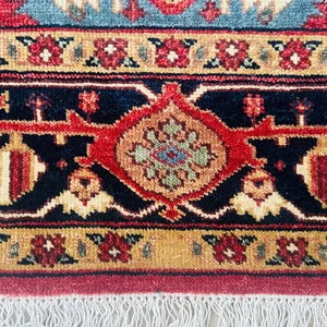 Hand-Knotted Heriz Serapi Rug – Red & Navy Persian Medallion Carpet