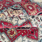 Vintage Persian Style Heriz Rug – Hand-Knotted Rust Wool Serapi Carpet