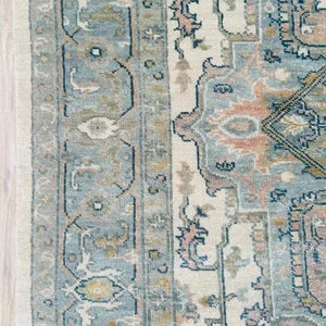 Traditional Hand-Knotted Wool Rug with Vintage Heriz Medallion – Soft Blue & Ivory Geometric Design