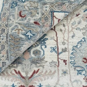 Luxury Hand-Knotted Oriental Rug – Soft Multicolor Persian Design Carpet