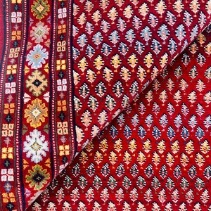 Premium Hand-Knotted Serapi Carpet – Traditional Red Wool Persian Rug