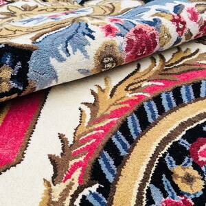 Royal Versailles Hand  knotted Rug – Luxury Floral Heritage Carpet