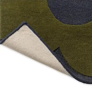 Sprig Stem Marine Floral Rug – Navy & Green Hand-Tufted Carpet