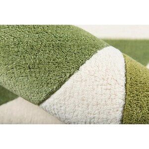 Sunfade Hand-Tufted Wool Carpet – Green Gradient Design