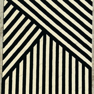 Modern Abstract Geometric Hand-Tufted Wool Rug