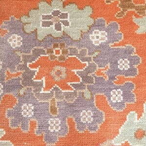 Vintage Oushak Hand-Knotted Wool Rug – Traditional Floral Design in Rust Orange & Beige