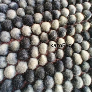 Ivory Mist Handwoven Pebble Wool Rug | Modern Textured Minimalist Area Carpet