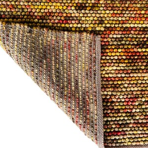 Multicolor Pebble Wool Rug – Felt Ball Carpet