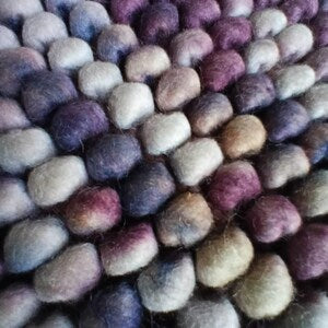 Handwoven Felt Ball Pebble Rug Pattern