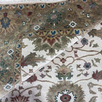 Hand-Knotted Oushak Rug – Vintage Ivory Turkish Oriental Carpet