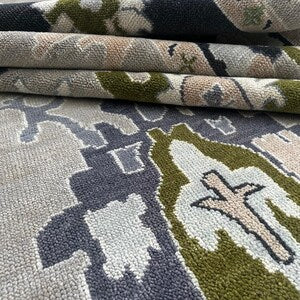Hand-Knotted Modern Oushak Wool Rug – Cream & Gray Classic Stylish Area Rug