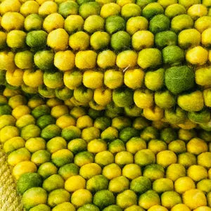 Citrus Garden Handmade Pebble Rug